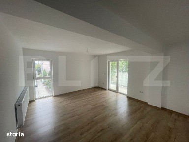 Apartament 3 camere, Decomandat, Sebes, cu TVA
