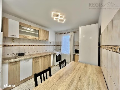 Apartament Decomandat cu 3 Camere si Parcare in Tractorul