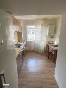 Apartament de vanzare, cu 2 camere, 50 mp, zona Decebal