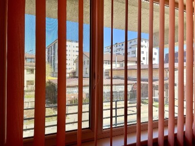 Inchiriere garsoniera decomandata 40 mp, cu parcare