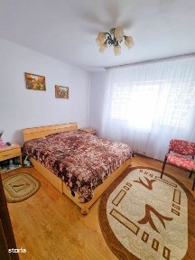 Apartament cu 2 camere, decomandat, balcon, zona Muzeul Apei