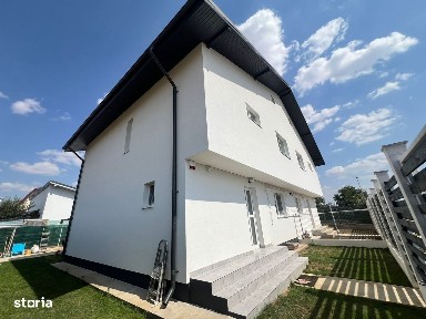 Casa Individuala cu 4 Camere / 2 Bai / Teren 325 mp