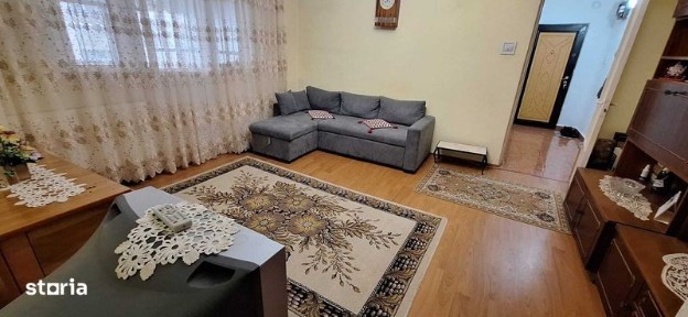 Etaj 1- Vanzare apartament 2 camere confort 1 Targoviste.