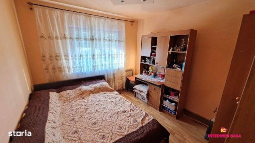 Apartament 3 camere decomandate zona Vasile Aaron sibiu