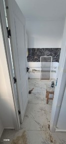 Garsoniera la Cheie, zona Calarasilor Viziru, etaj 6.