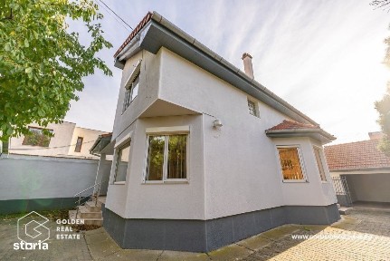 Vilă zona Podgoria, 140mp, 5 camere, 2 bai, garaj