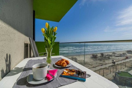 Alezzi Beach Apart. 3 camere Prima linie cu vedere frontala cu Roi>12%