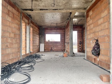 Duplex,108mp Utili,375mp Teren,Panouri solare,constructie noua-Sacalaz