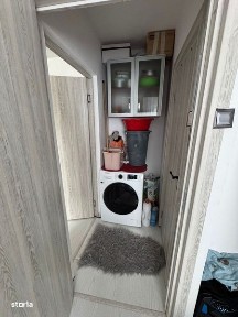 Apartament 3 camete,etaj 4