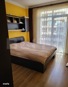 Apartament cu 3 camere de vanzare, zona Sopor