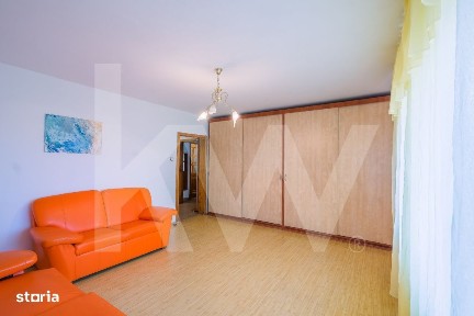 Apartament 3 camere Etaj 5/8 73 mpu Str. Lunga Sibiu