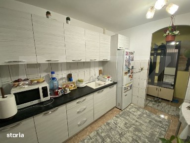 Apartament cu doua camere in suprafata utila de 50 m, zona Dumbrava 2