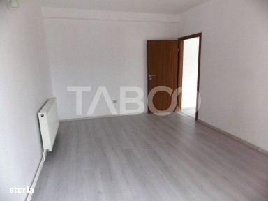 Spatiu pentru birouri de inchiriat cu utilitati incluse in Strand