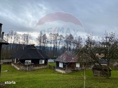 Casă / Vilă cu 5 camere de vânzare