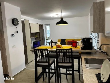 Studio 50 mp, etaj intermediar, loc de parcare si boxa, situat in Kasp