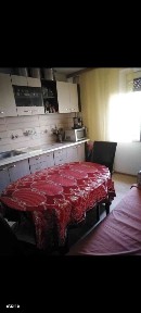 Vând apartament cu doua camere etaj 3.