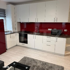 Apartament 3 camere, parcare, zona Vivo