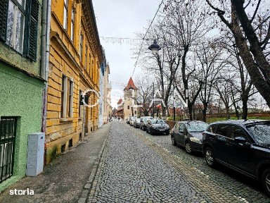 Apartament 3 cam ultracentral, etaj 1, str. Cetatii - COMISION 0%