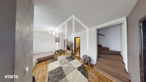 quadruplex cu 3 camere, 80mp utili, 249mp teren, acces auto,Turnisor