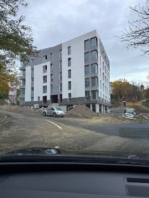 Vând apartament 3 camere în Bloc Nou