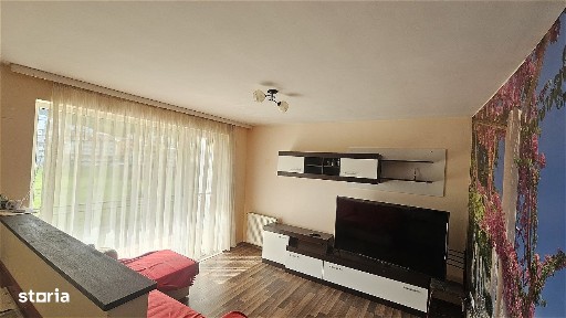 De inchiriat - apartament 2 camere, strada Porii, Floresti