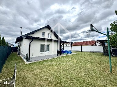 Casa cu 5 camere, 460mp teren, mobilata si utilata, demisol, Cristian