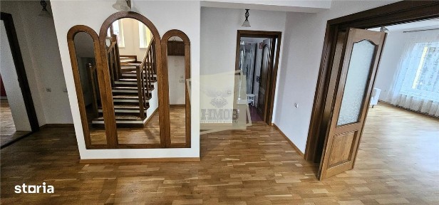 Vila spatioasa 360mp | 8 camere | 5 bai | garaj | curte | filigorie |