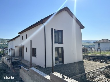 Casa cu garaj 149mp utili si 400mp teren in Chinteni cu CF