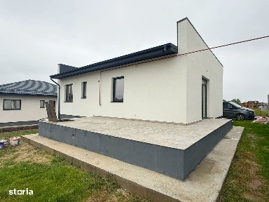 Casa moderna / 4 Camere / 2 Bai / Teren 353 mp