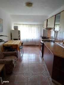 Apartament 2 camere, Bradet