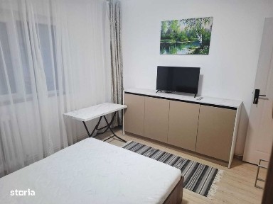 Inchiriez apartament cu 2 camere