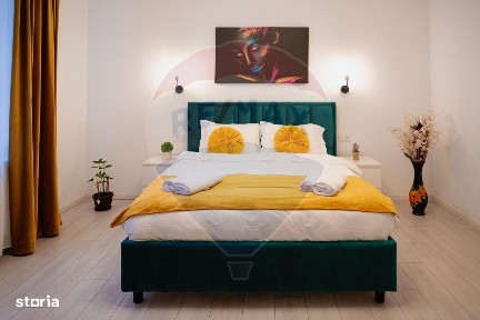 Afacere Activa + Locuinta Premium cu 2 Camere in Centru Istoric Brasov