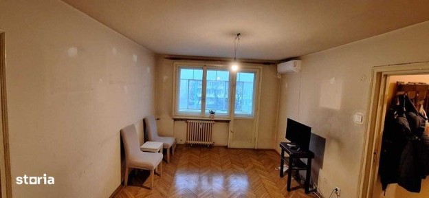 Vand Apartament 2 camere
