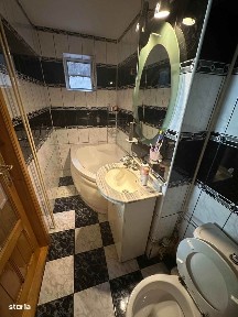 De vânzare apartament 3 camere decomandat Cartier OBOR