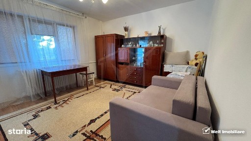 2 camere, decomandat, zona strazii Clabucet