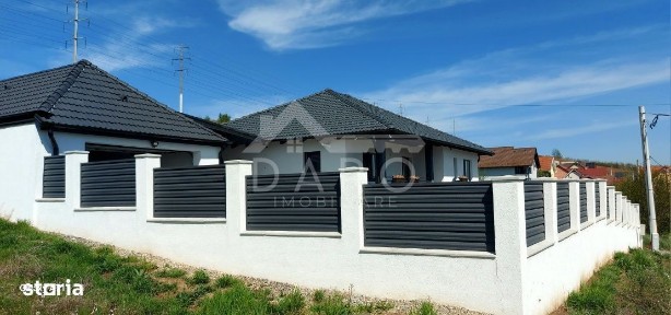 Casă de vânzare