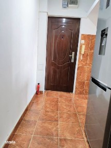 Apt 2 camere, Str Platanilor 350€