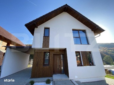 Casa individuala de lux in Salicea, 120 mp utili si 525 mp teren!