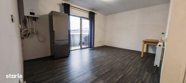 OPORTUMITATE ! APARTAMENT cu suprafata totala de 80 mp