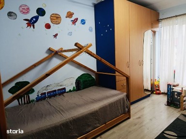 Apartament 52 mp utili plus balcon, zona Eroilor