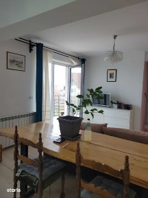 Inchiriez apartament doar pe termen lung