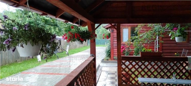 Casa si teren in zona Zizin Comison standard