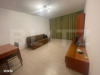 Apartament 3 camere, 70 mp si balcon inchis