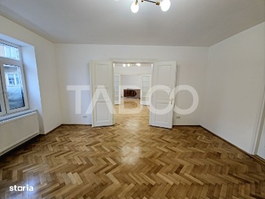 Spatiu de birouri de inchiriat 4 camere 122mp Centrul Istoric Sibiu