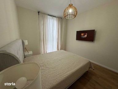 Proprietar inchiriez apartament 2 camere NOU + 2 locuri parcare!