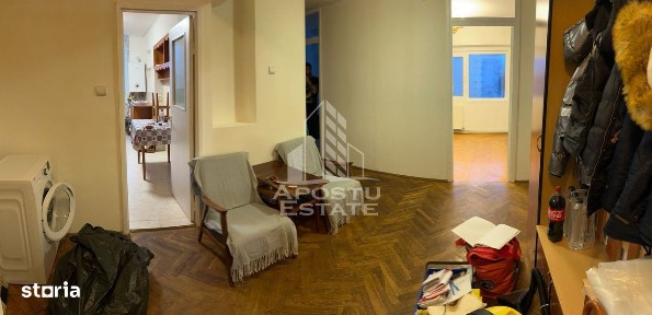 Apartament 3 camere, decomandat, centrala proprie, Zona Dacia.