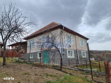 Casa individuala 3 camere 187 mp,1242 mp teren,com. Feleacu