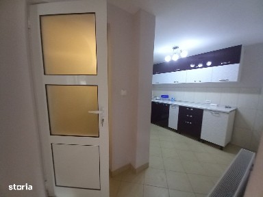 In zona centrala a localitatii Băița, doua case intr-o curte!