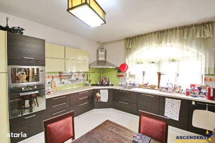 Proprietate cu Stil, pe 120 mp, Centrul Istoric, Brasov