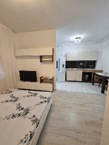 Garsonieră de închiriat - Strada Weiner Palada nr. 2, etaj 5/6